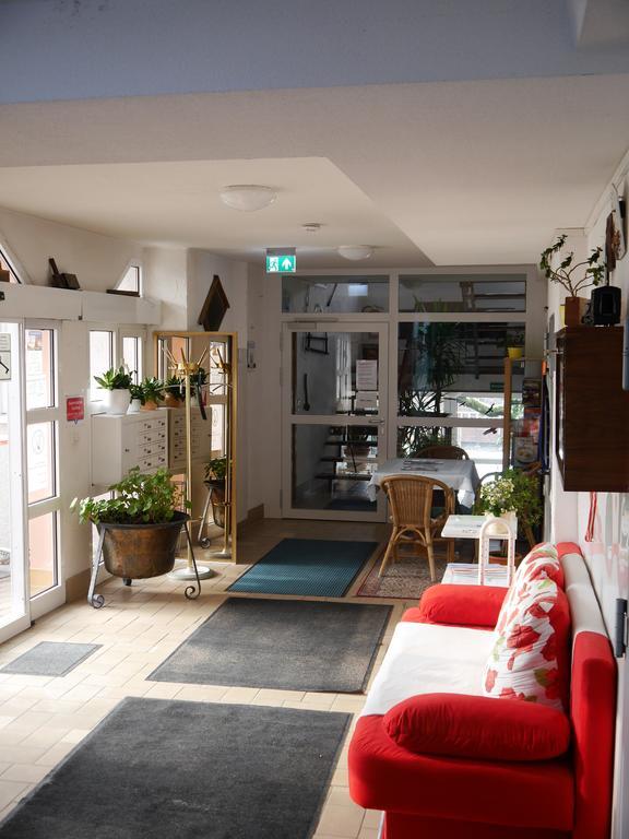 Hotel-Gasthof-Destille-Eisenbahn Mosbach  Ngoại thất bức ảnh